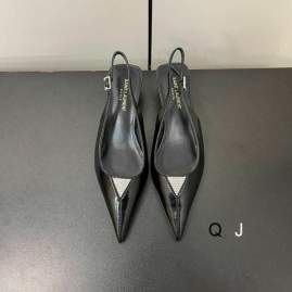 Picture of YSL Shoes _SKUYSLsz35-40XJ090220686
